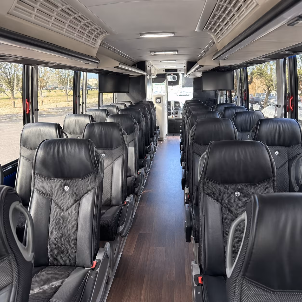 new rochelle charter bus